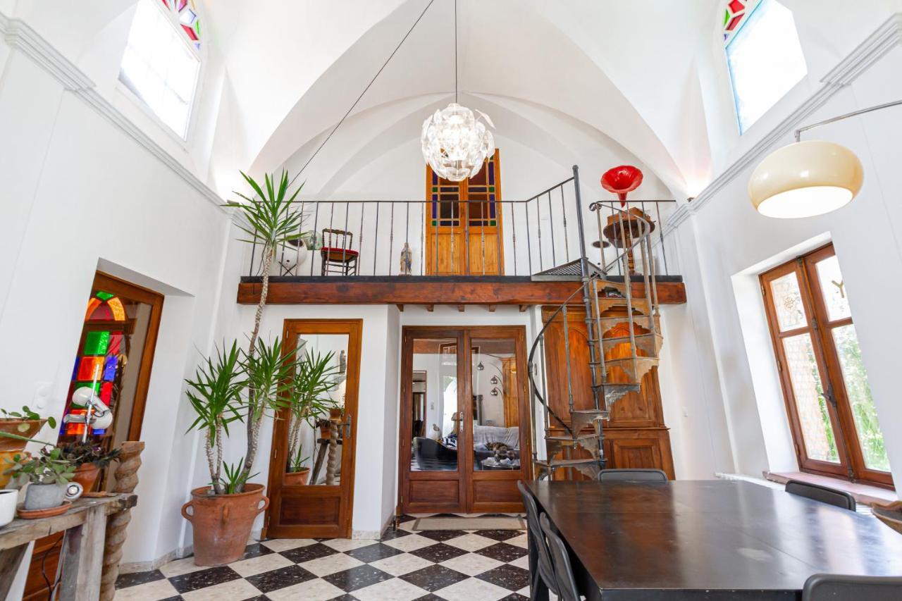 Giroussens B&B Du Couvent, Vue Chateau المظهر الخارجي الصورة