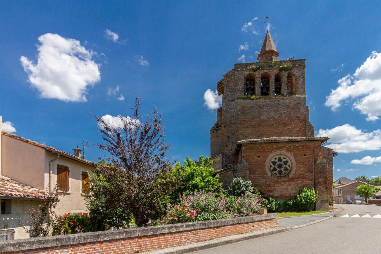 Giroussens B&B Du Couvent, Vue Chateau المظهر الخارجي الصورة
